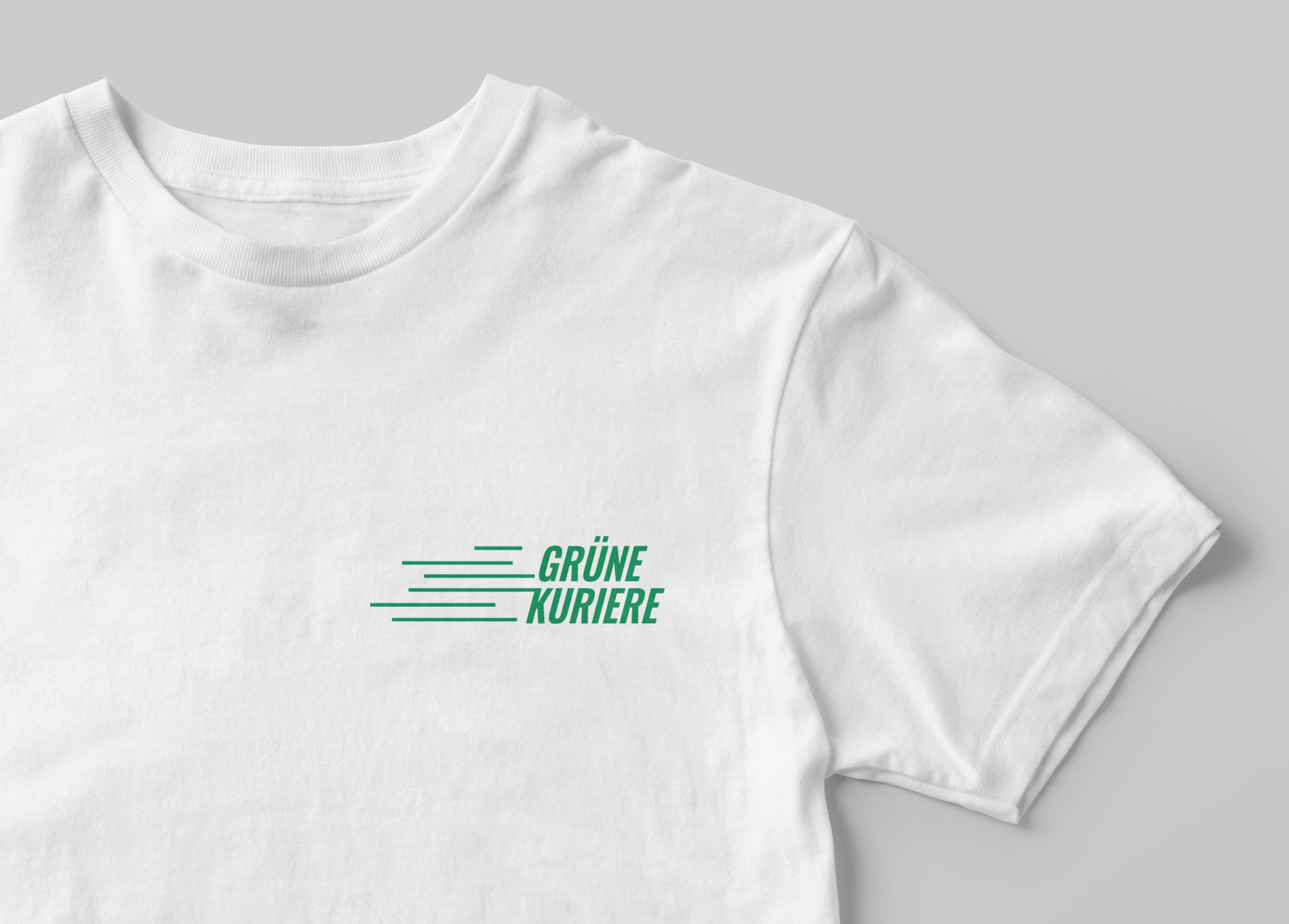 Grüne Kuriere Shirtdesign Weißes Shirt mit dem Logodesign der Grünen Kuriere